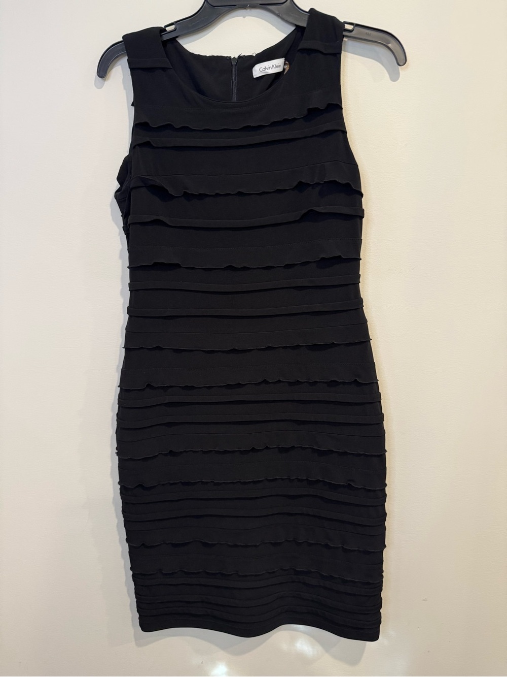 Calvin Klein Little Black Ruffle Detail Sheath Cocktail Dress Wedding Event 8P